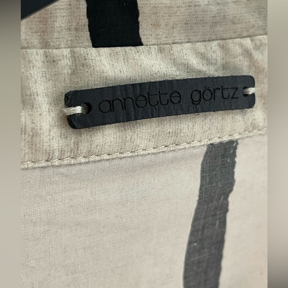 Sold  - Picture 3 of 7